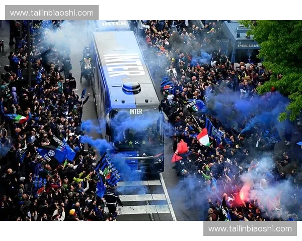 当国际米兰成为信仰我纯化蓝黑激情谱写荣耀新篇章