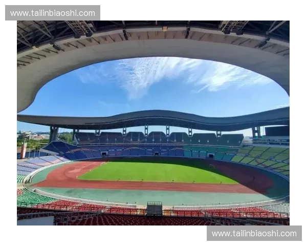 宝安体育馆周边城市发展与体育设施建设的融合与创新探索 宝安体育馆周边城市发展与体育设施建设的融合与创新探索